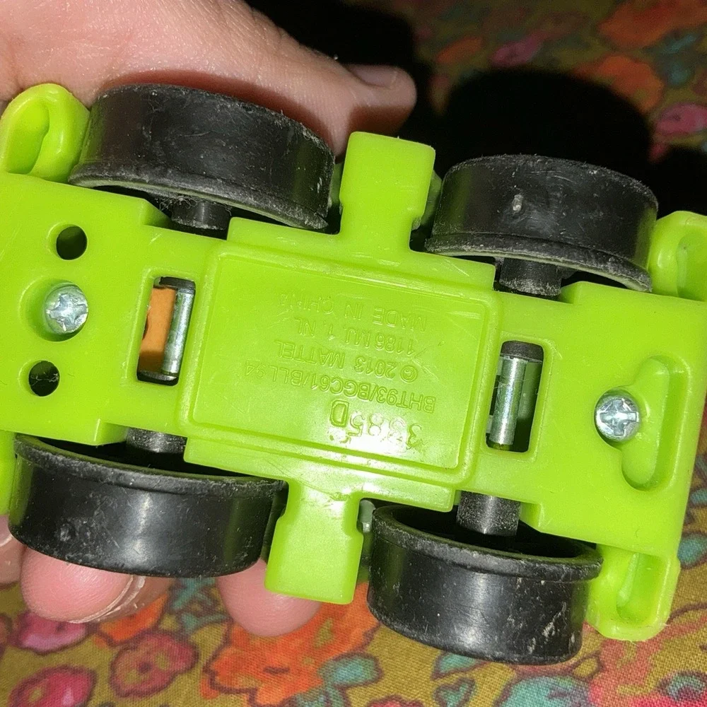 Little People Wheelies Race Car Dinosaur Crocodile Alligator Mattel  2013